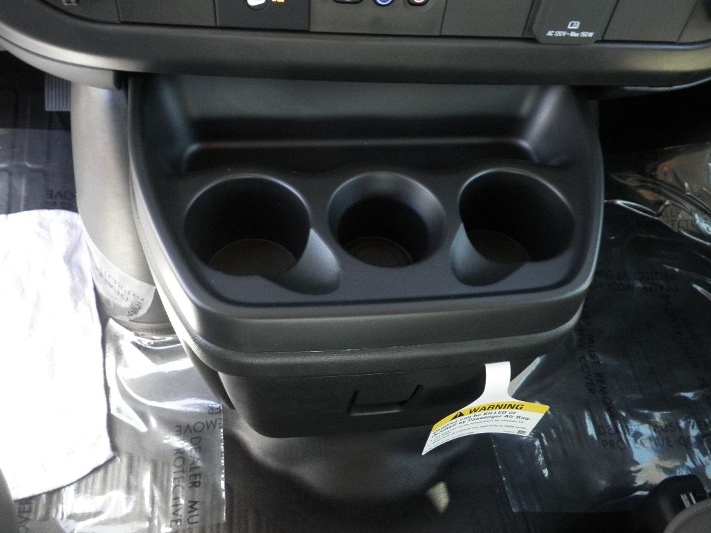 2025 Chevrolet Express Cargo Work Van - Photo 20
