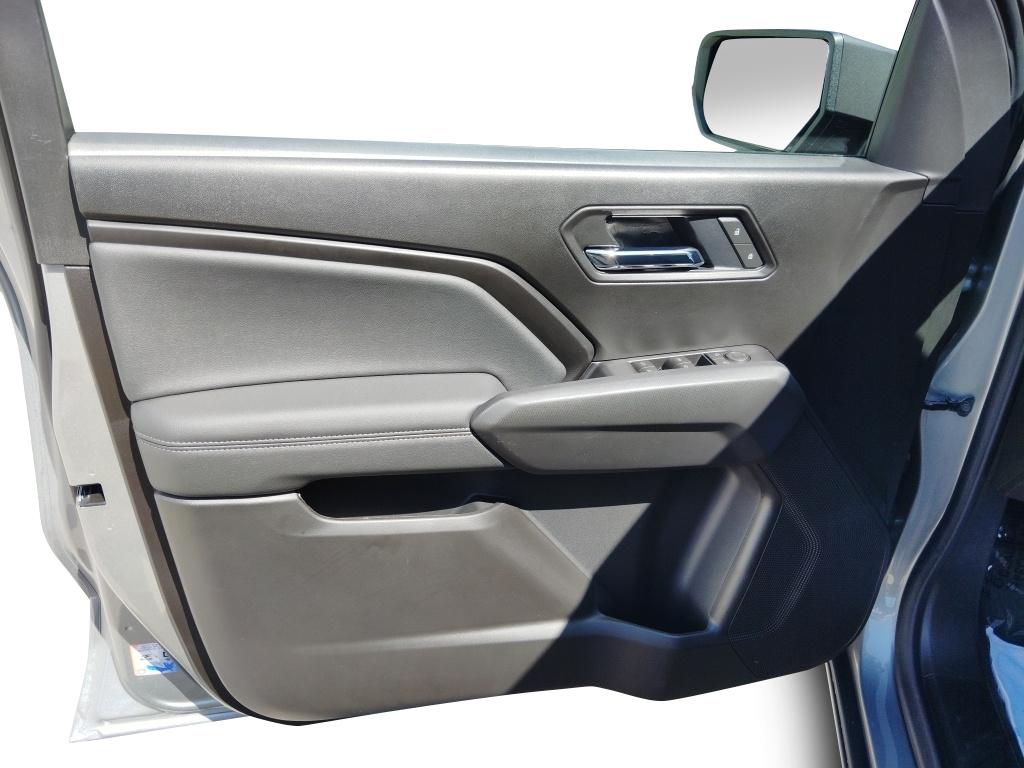 2026 Chevrolet Colorado LT - Photo 13