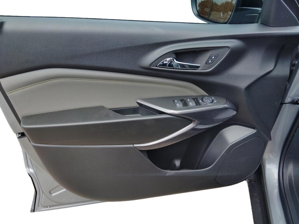 2026 Chevrolet Trax Activ - Photo 11