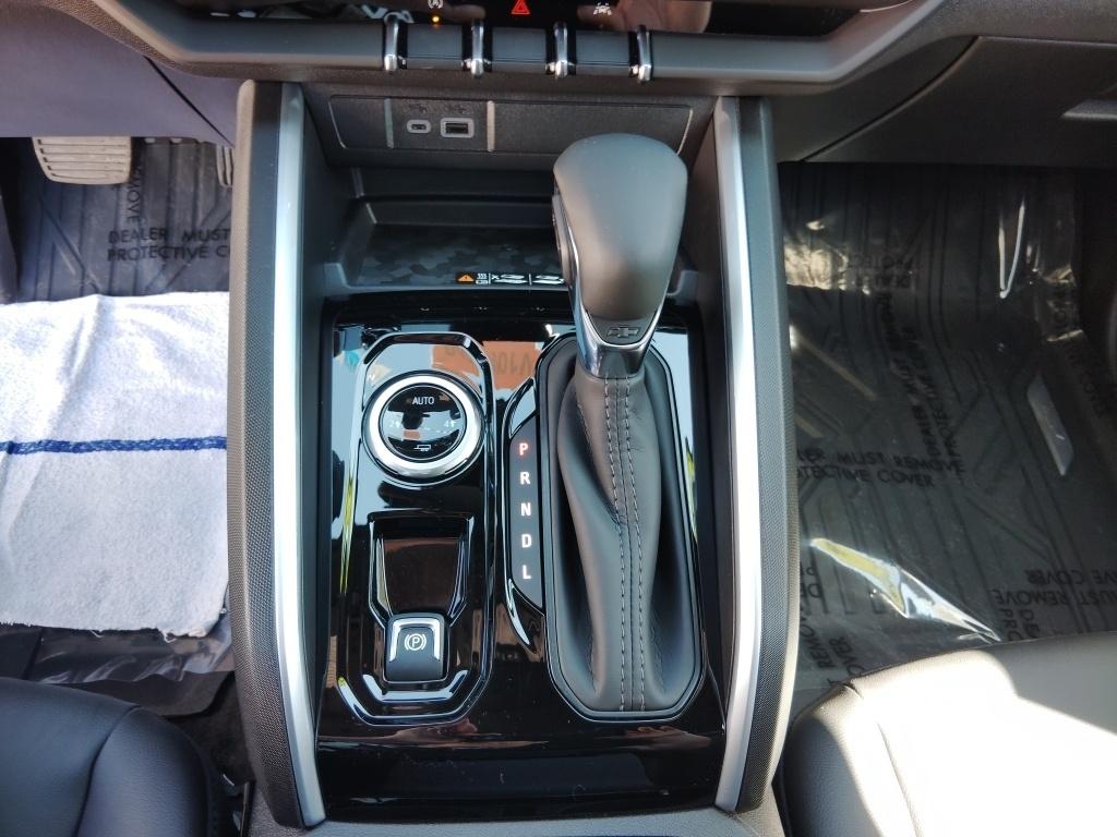 2026 Chevrolet Colorado LT - Photo 24