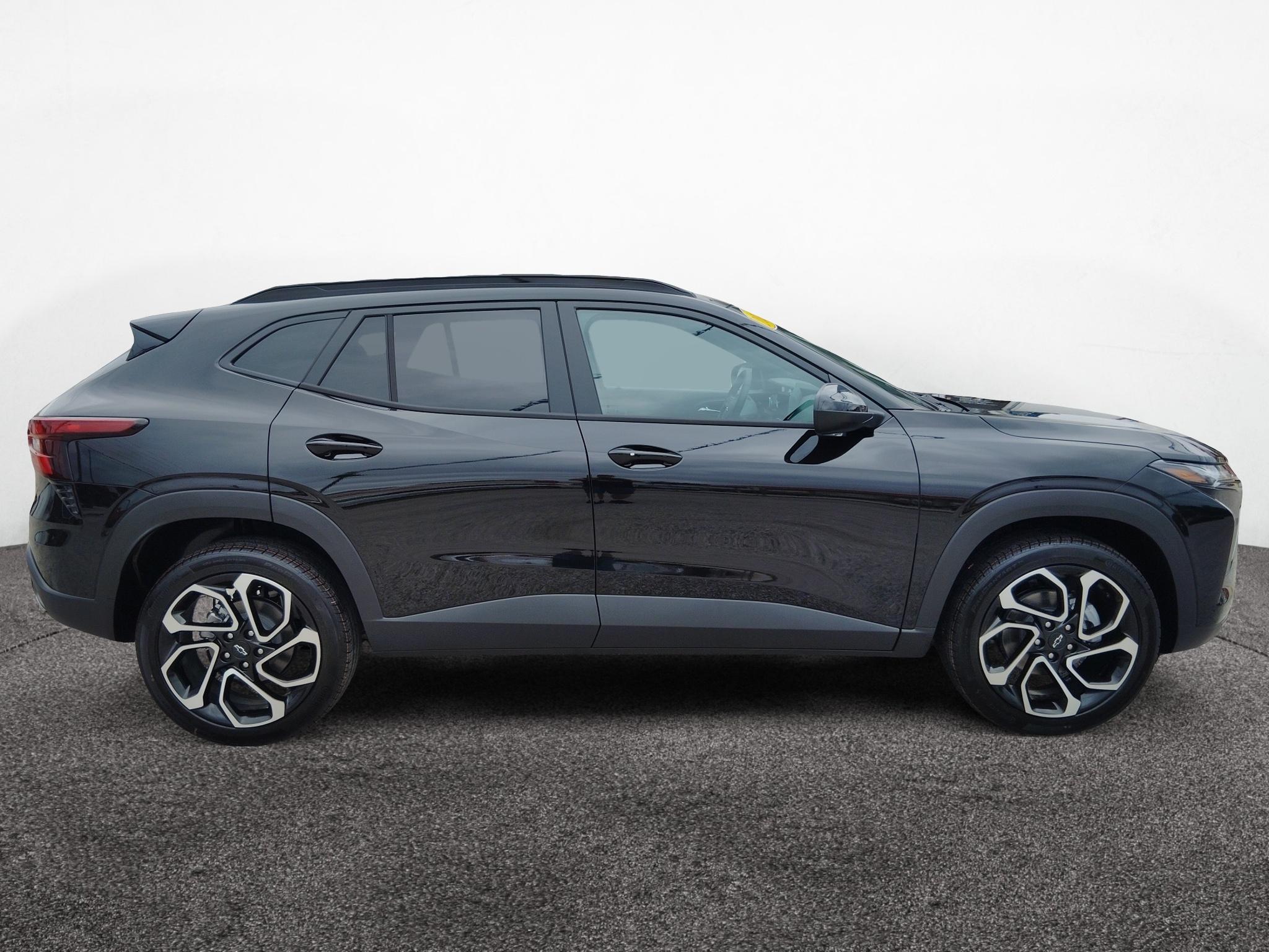 2026 Chevrolet Trax RS - Photo 8