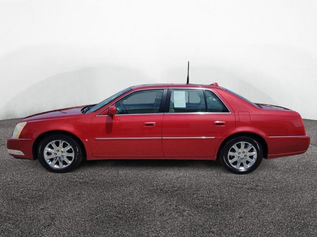 Used 2009 CADILLAC DTS w/1SC Car