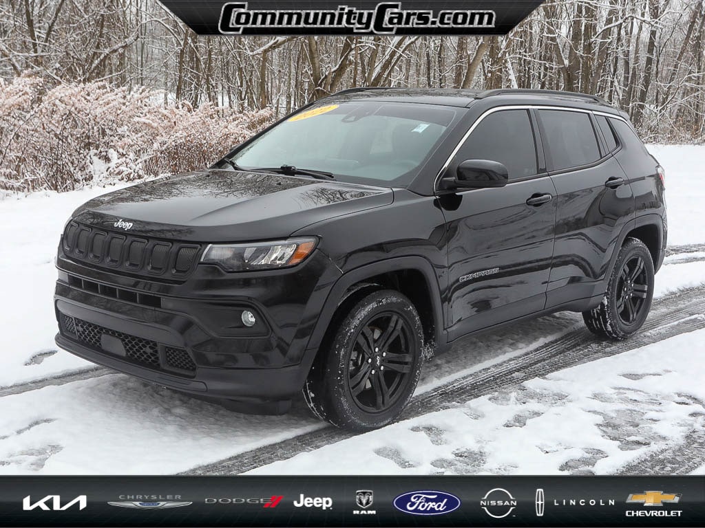 2022 Jeep Compass Latitude's photo