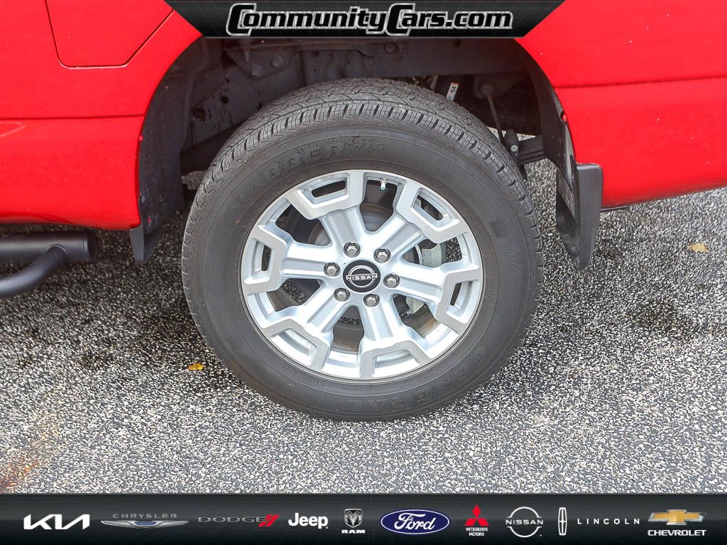 2024 Nissan Titan SV photo 4