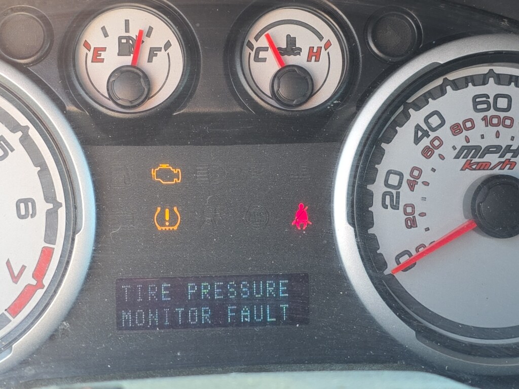 Used 2011 Ford Focus SE Sedan