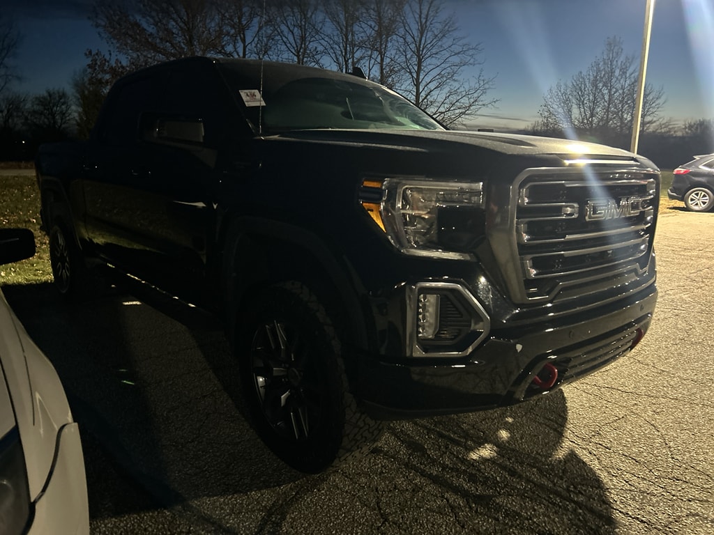 2021 GMC Sierra AT4's photo