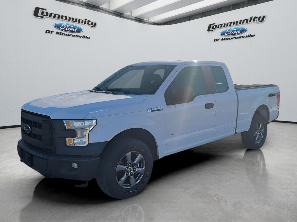 2015 Ford F-150 XL's photo