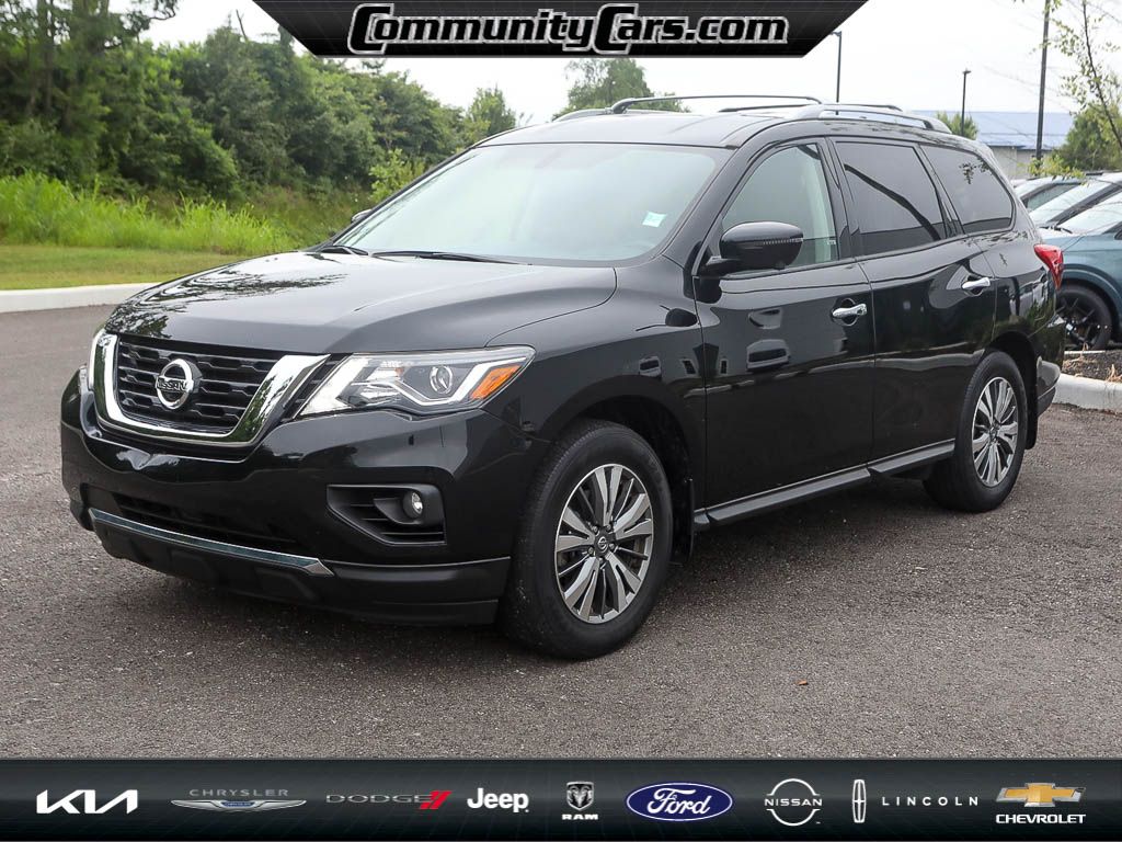 2020 Nissan Pathfinder SL photo 2