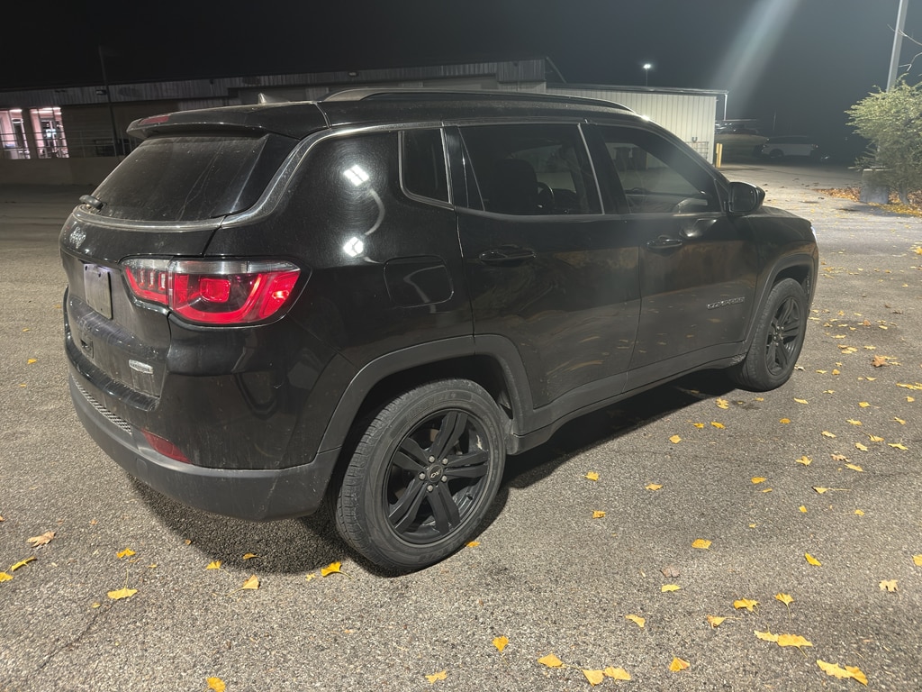 Used 2022 Jeep Compass Latitude SUV