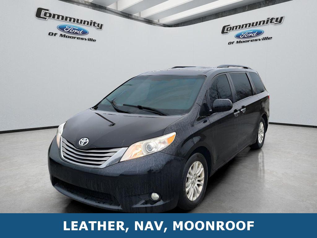 2015 Toyota Sienna XLE