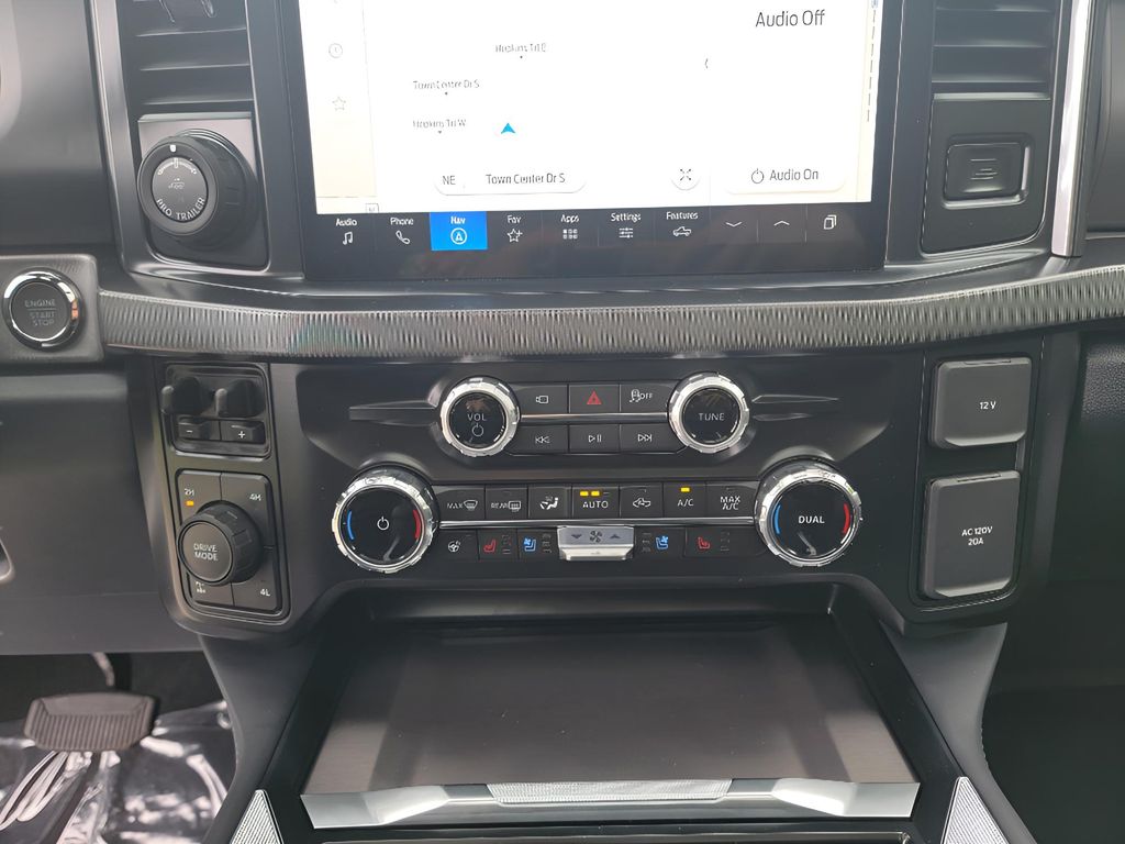 2026 Ford F-350 Super Duty Platinum - Photo 25