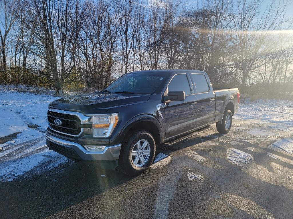 2022 Ford F-150 XLT's photo