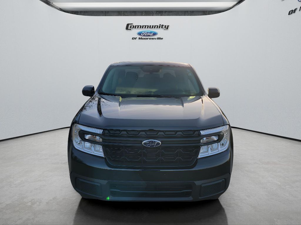 2022 Ford Maverick XL photo 2