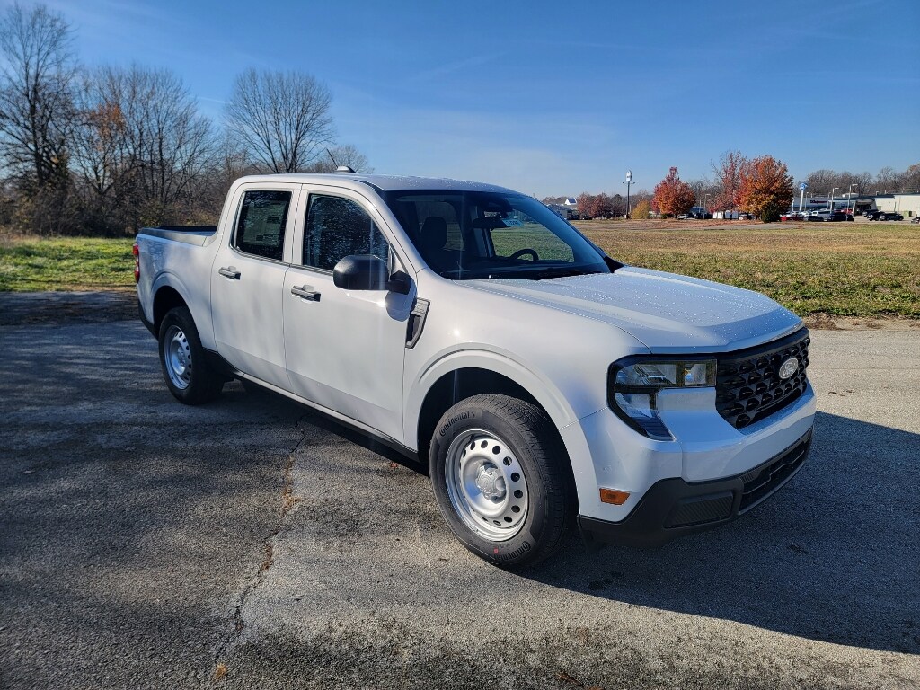 2025 Ford Maverick XL photo 3