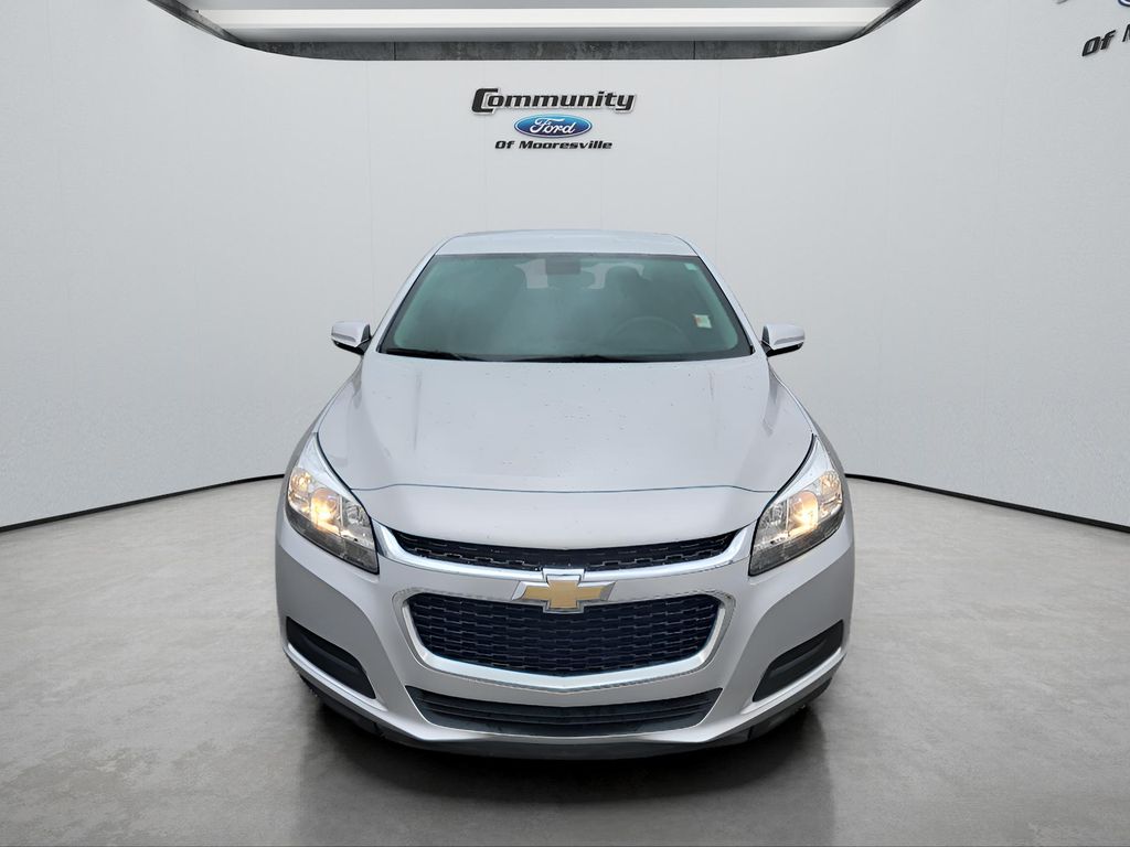 2016 Chevrolet Malibu Limited photo 2