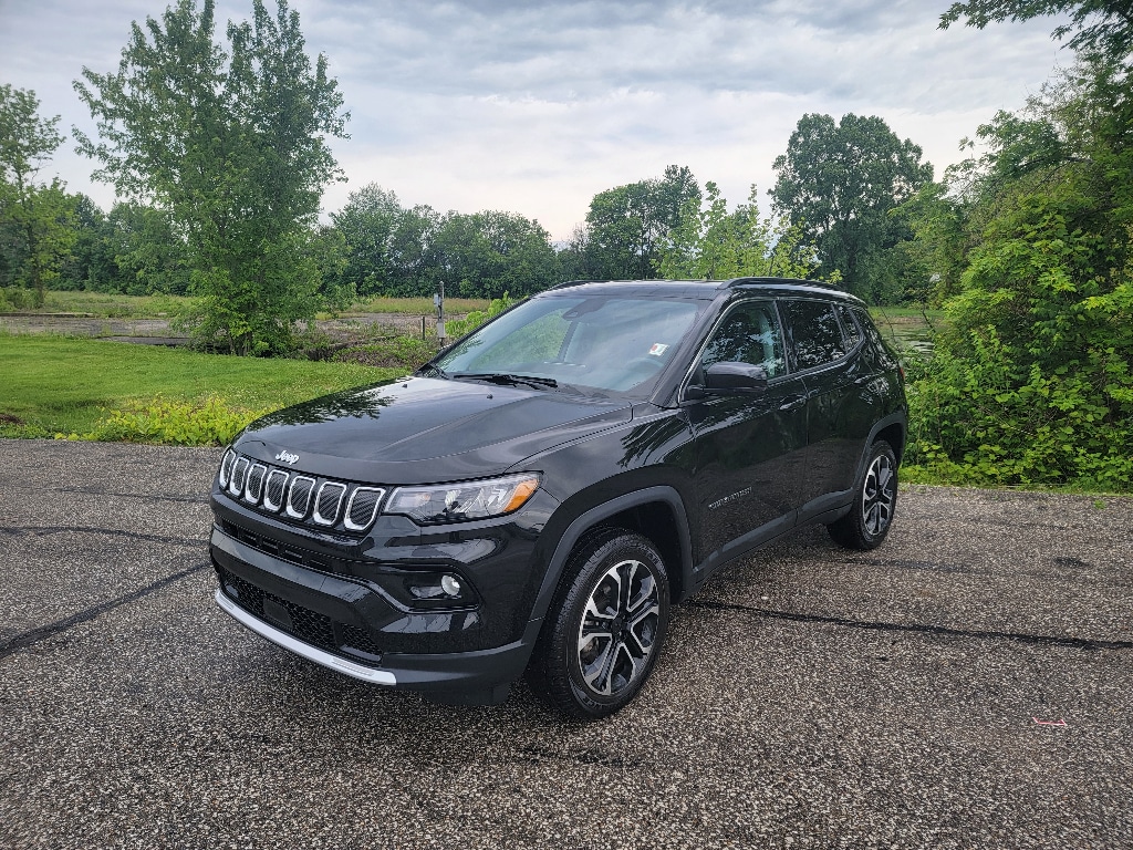 2022 Jeep Compass Limited 4X4's photo
