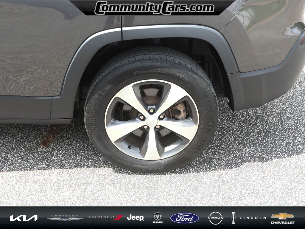 2022 Jeep Cherokee Limited photo 3