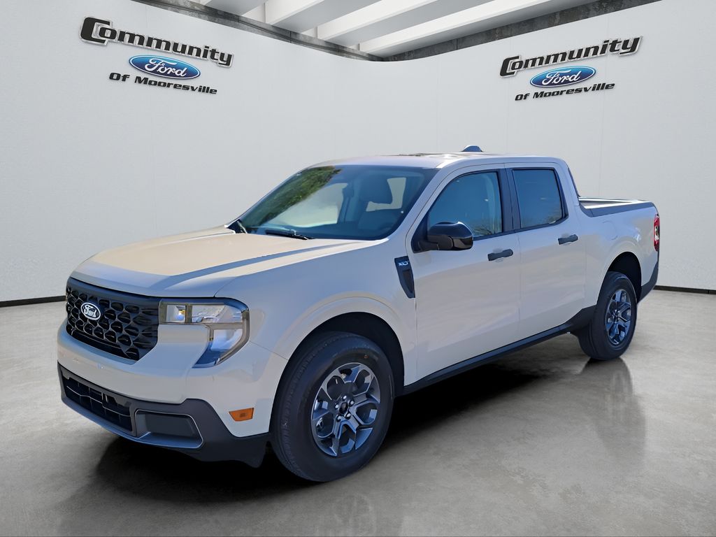 2025 Ford Maverick XLT's photo
