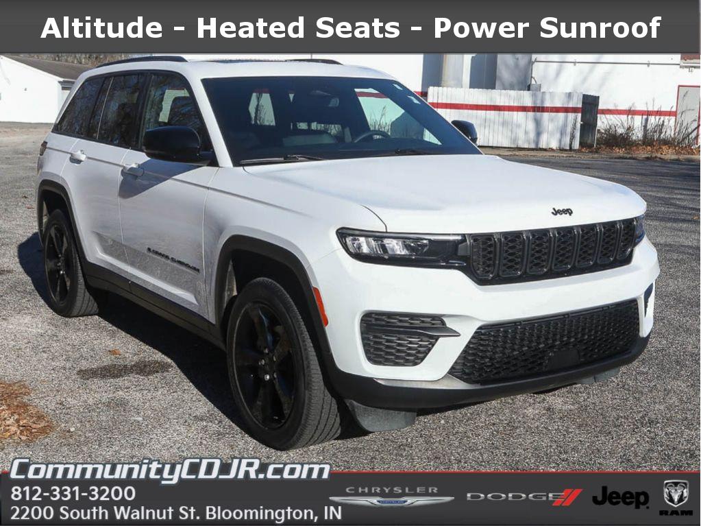 2023 Jeep Grand Cherokee Altitude's photo