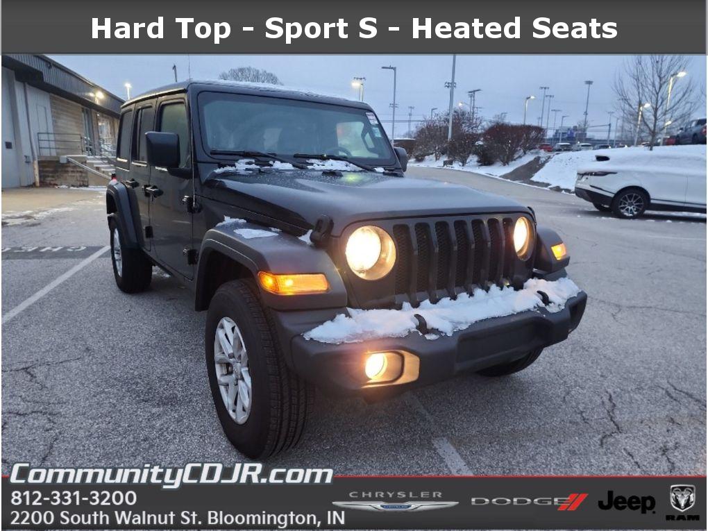 2023 Jeep Wrangler 4-Door Sport S's photo