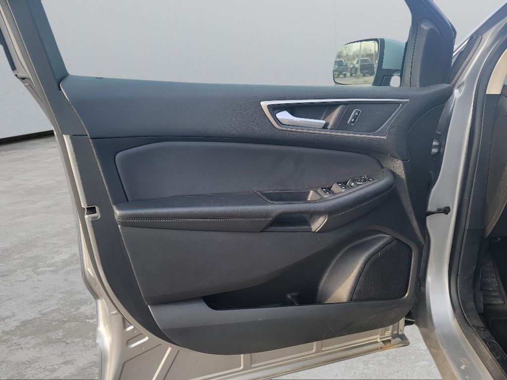 2024 Ford Edge SEL - Photo 10