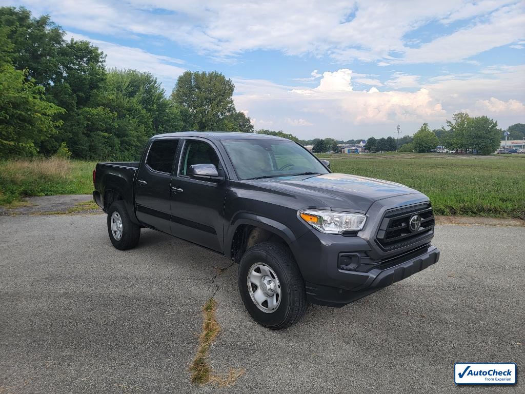 2022 Toyota Tacoma SR V6 photo 3