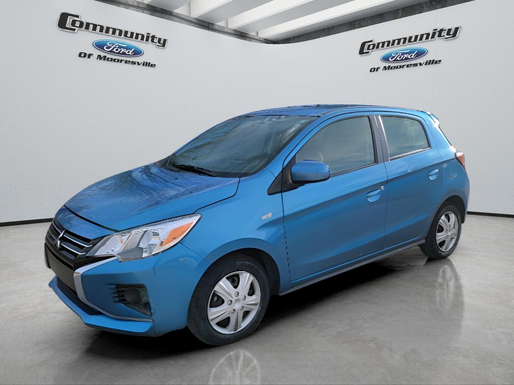 2024 Mitsubishi Mirage ES's photo