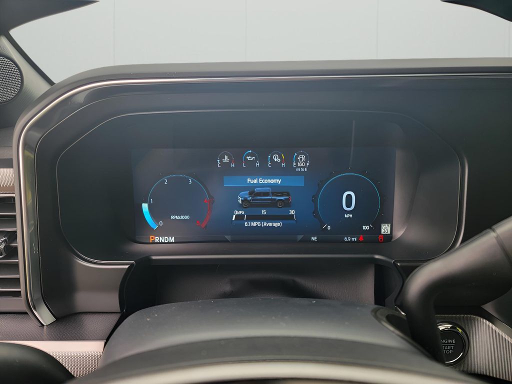 2026 Ford F-350 Super Duty Platinum - Photo 18