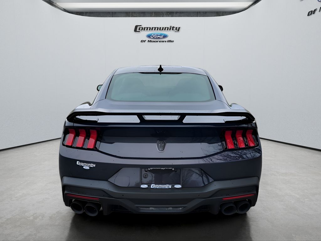 2025 Ford Mustang Dark Horse - Photo 12