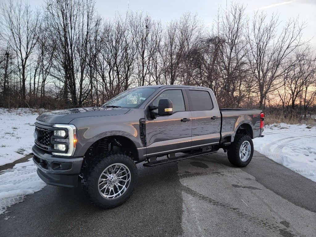 2026 Ford F-250 Super Duty XL's photo