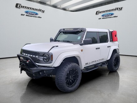 2025 Ford Bronco Badlands SUV