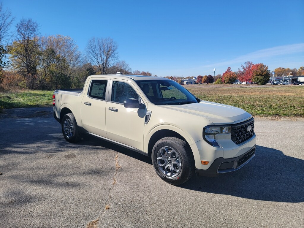 New 2025 Ford Maverick XLT Truck SuperCrew