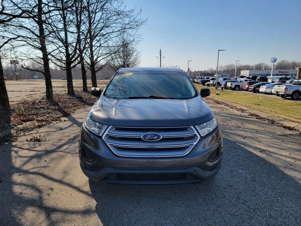 Used 2017 Ford Edge SE with VIN 2FMPK3G9XHBB34535 for sale in Mooresville, IN