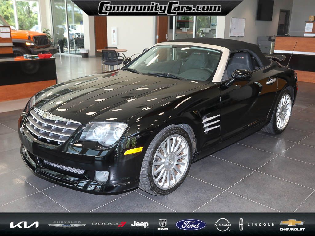 2005 Chrysler Crossfire SRT-6 photo 2
