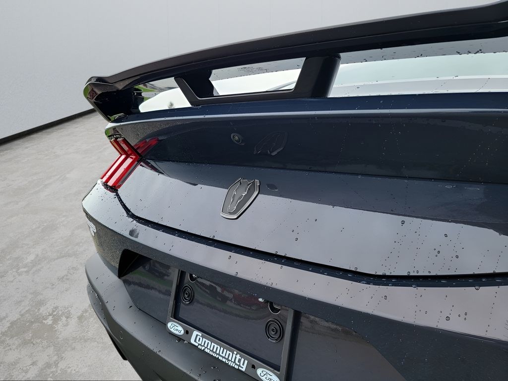 2025 Ford Mustang Dark Horse - Photo 36