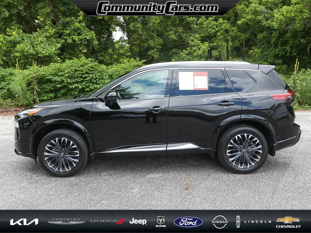 2024 Nissan Rogue Platinum photo 3