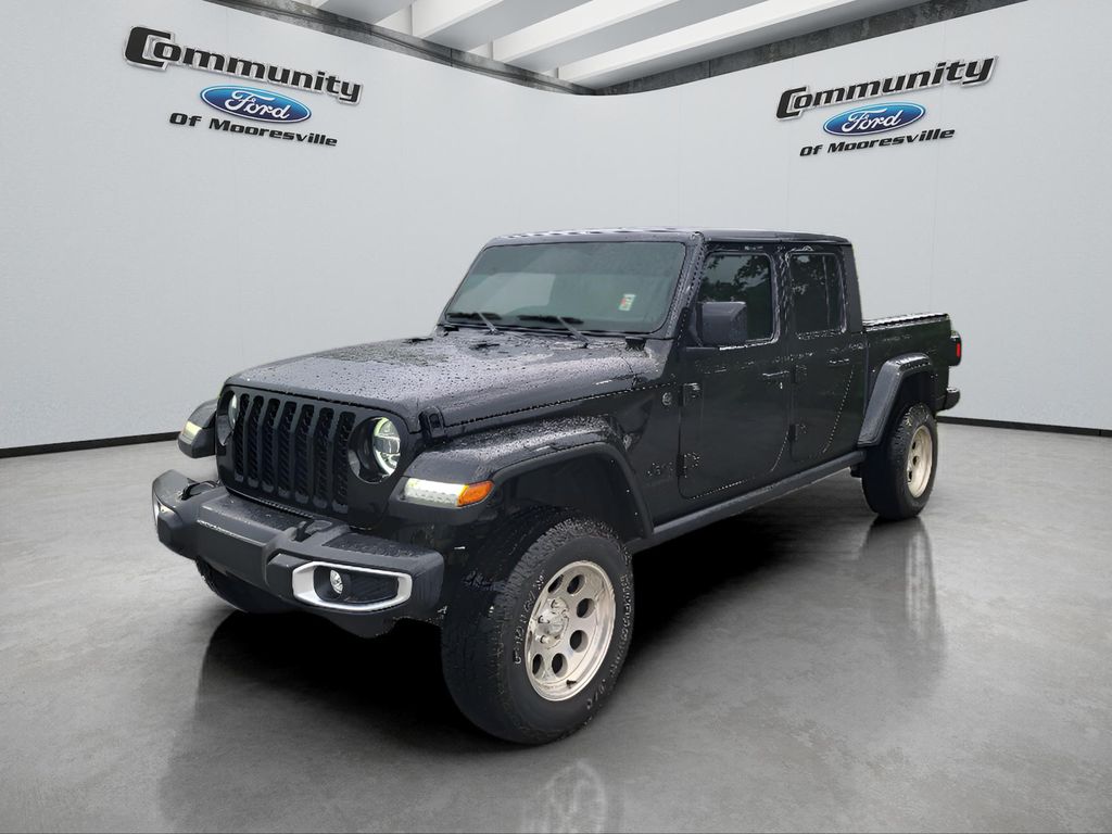 2022 Jeep Gladiator Sport S's photo