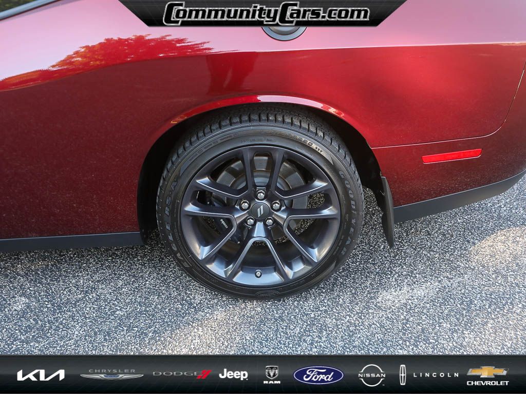 2022 Dodge Challenger R/T Scat Pack photo 3
