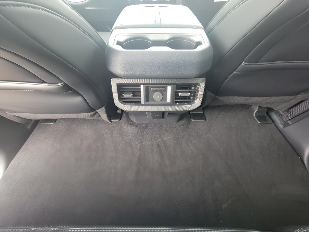 2026 Ford F-350 Super Duty Platinum - Photo 31