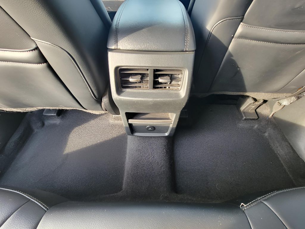 2024 Ford Edge SEL - Photo 27