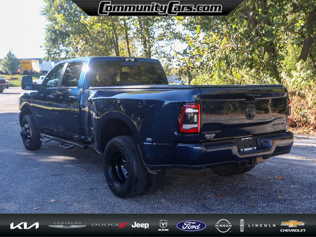 2023 Ram 3500 Laramie photo 4