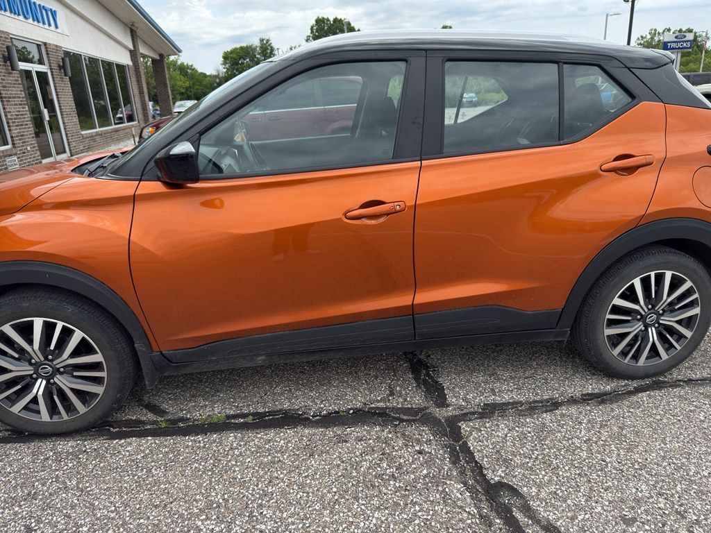 Used 2021 Nissan Kicks SV with VIN 3N1CP5CV9ML464591 for sale in Mooresville, IN