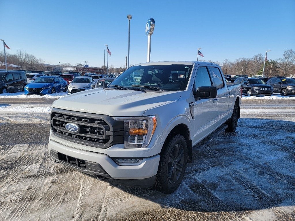2023 Ford F-150 XLT's photo