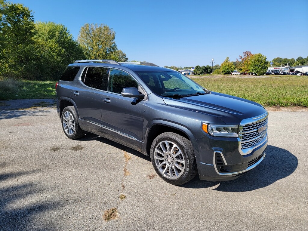 2020 Gmc Acadia Denali photo 2