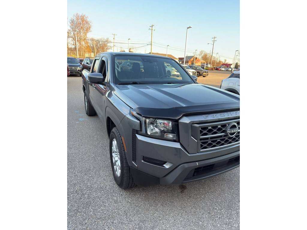 Used 2023 Nissan Frontier SV Truck Crew Cab