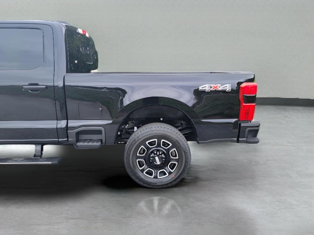 2026 Ford F-350 Super Duty Platinum - Photo 10