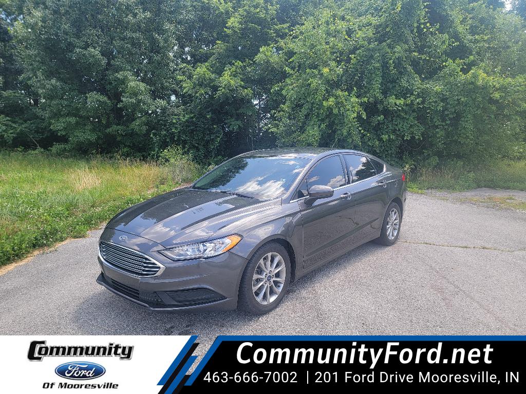 2017 Ford Fusion SE FWD's photo