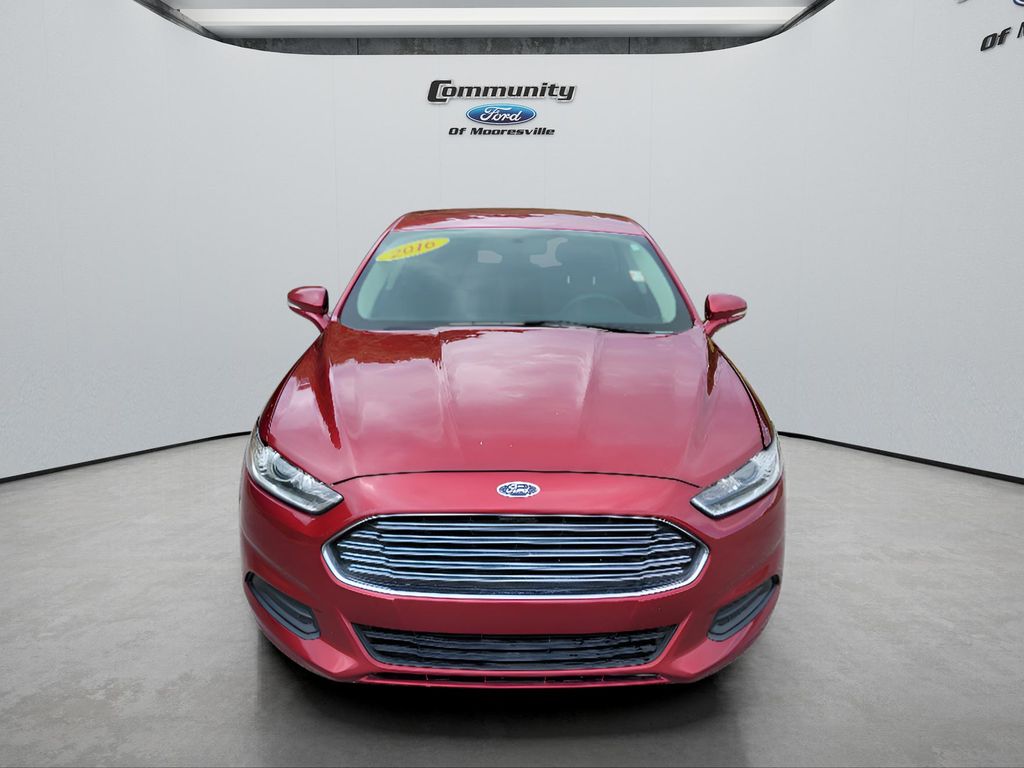 Used 2016 Ford Fusion SE with VIN 1FA6P0H70G5122030 for sale in Mooresville, IN