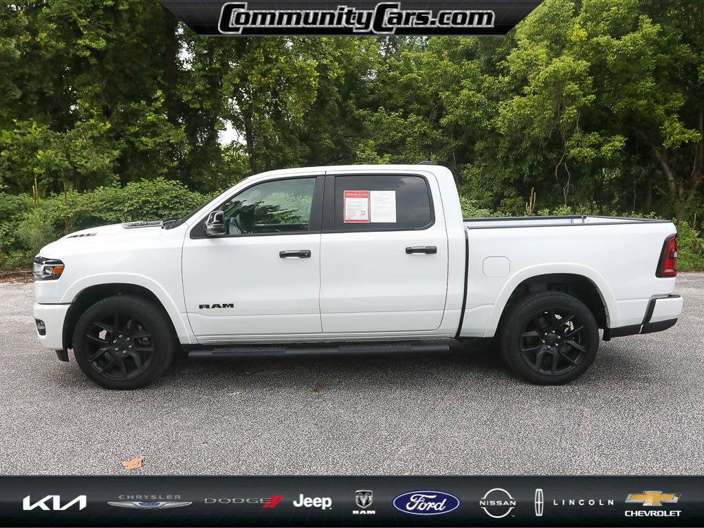 2025 Ram 1500 Laramie photo 3