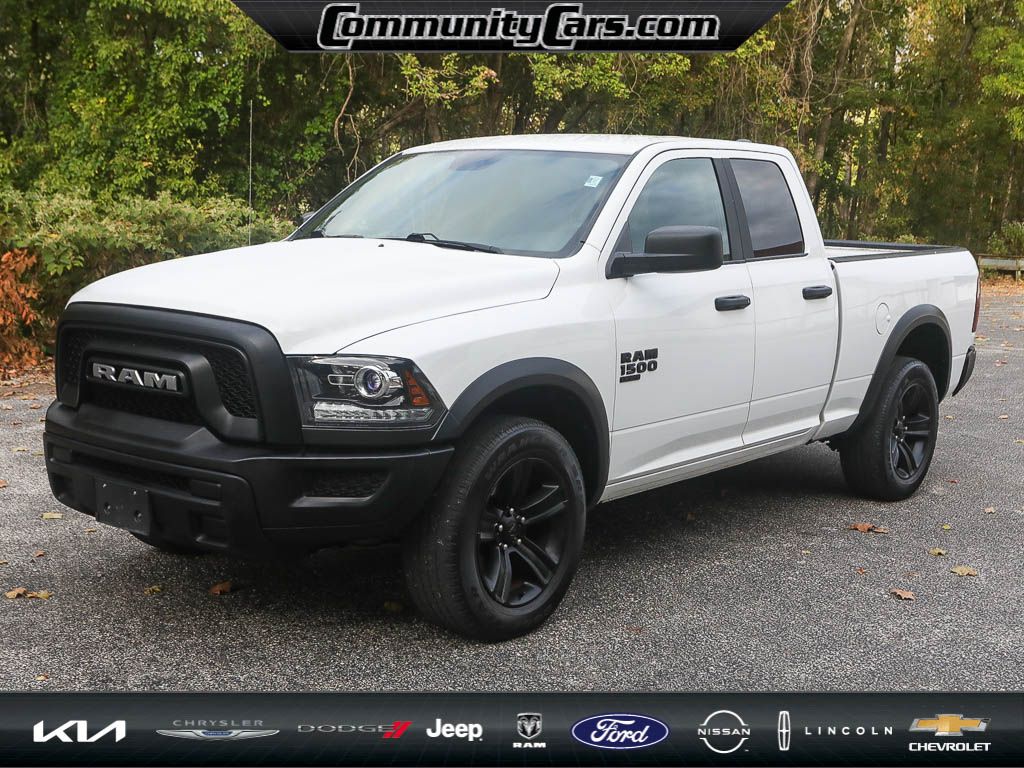 2022 Ram 1500 Classic SLT photo 2